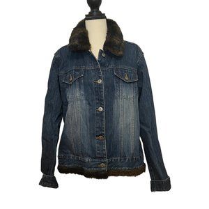 Route 66 Jean jacket w/Faux Fur Trim, Blue Denim w/Light Denim in Center, XL